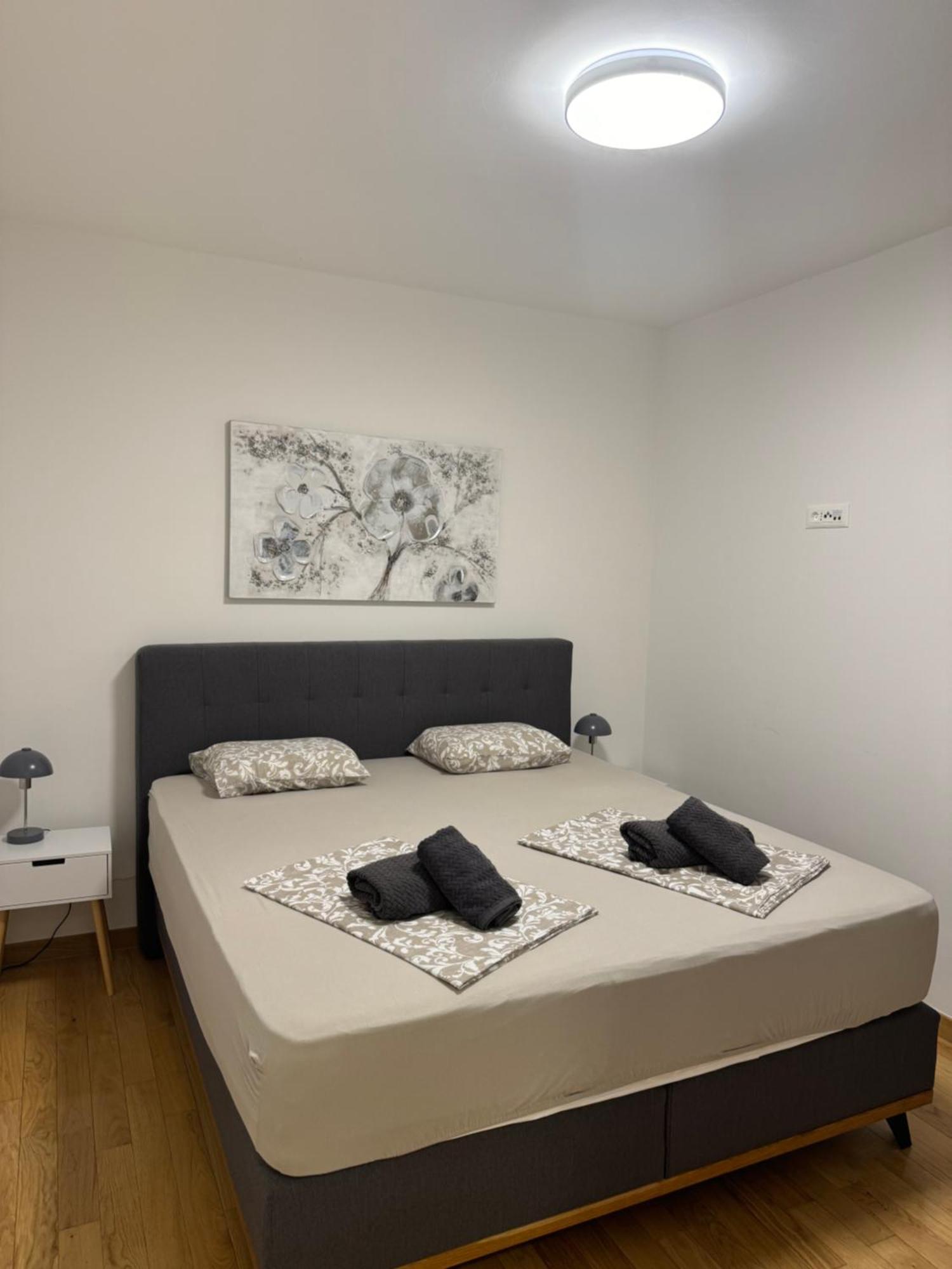 Dvj Apartments Biograd Na Moru Extérieur photo